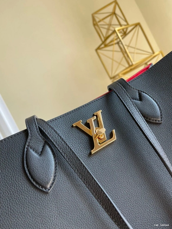 Cheap LOCKME LOUIS VUITTON SHOPPER 0819